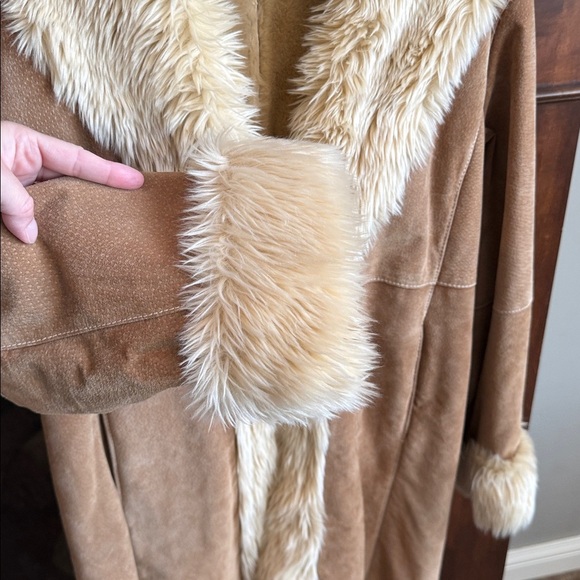 Wilsons Leather tan suede leather faux fur trim midi length Penny Lane jacket L - Picture 10 of 13